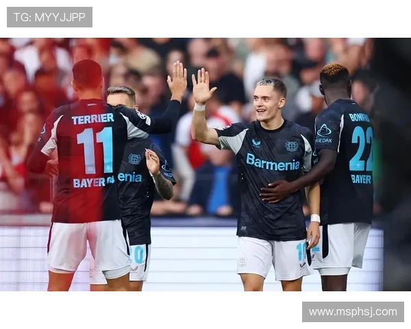 17岁282天德罗欧冠首秀送助攻成为历史第二年轻新星震撼亮相